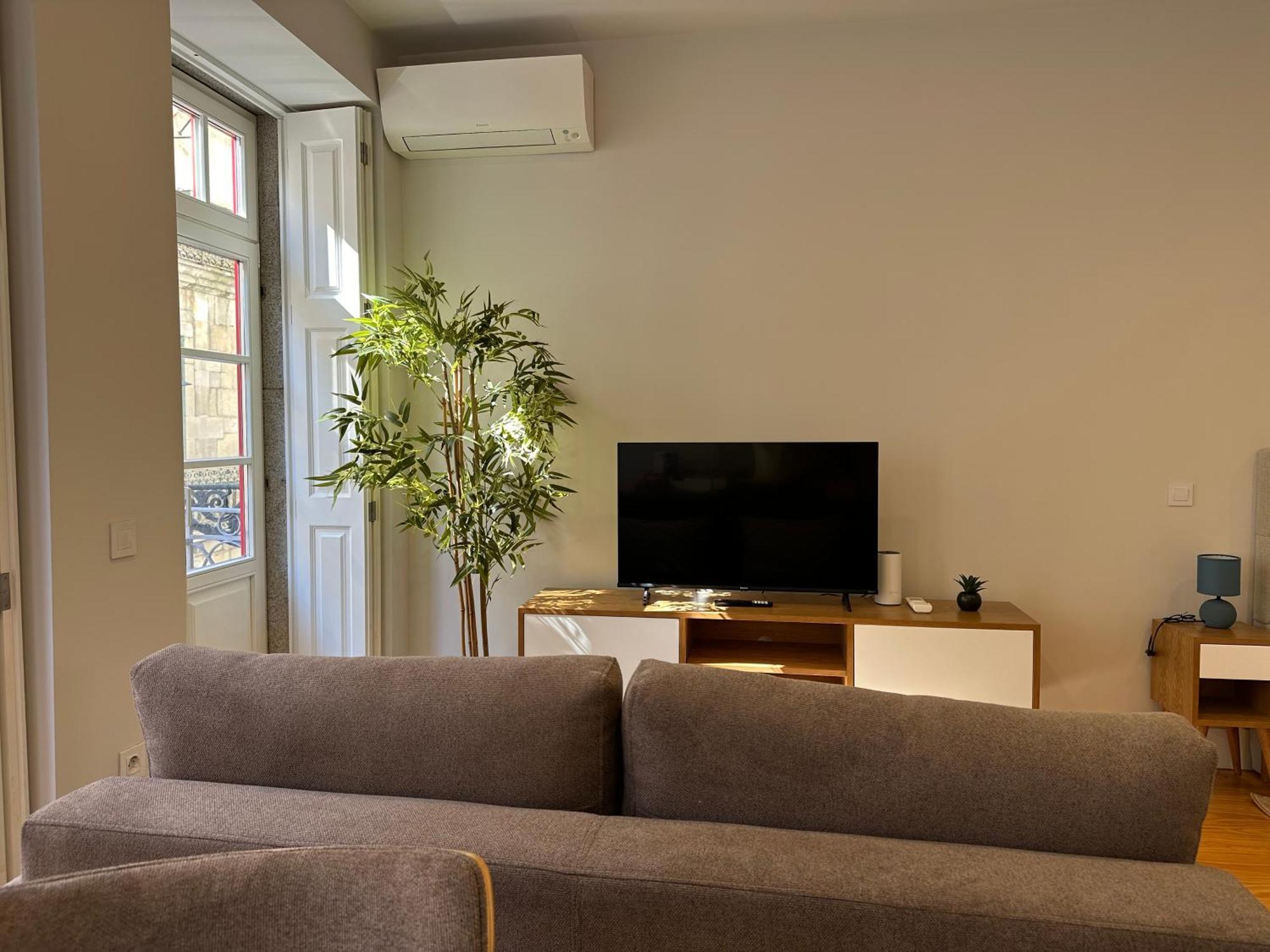 Sm Apartments Porto Bagian luar foto