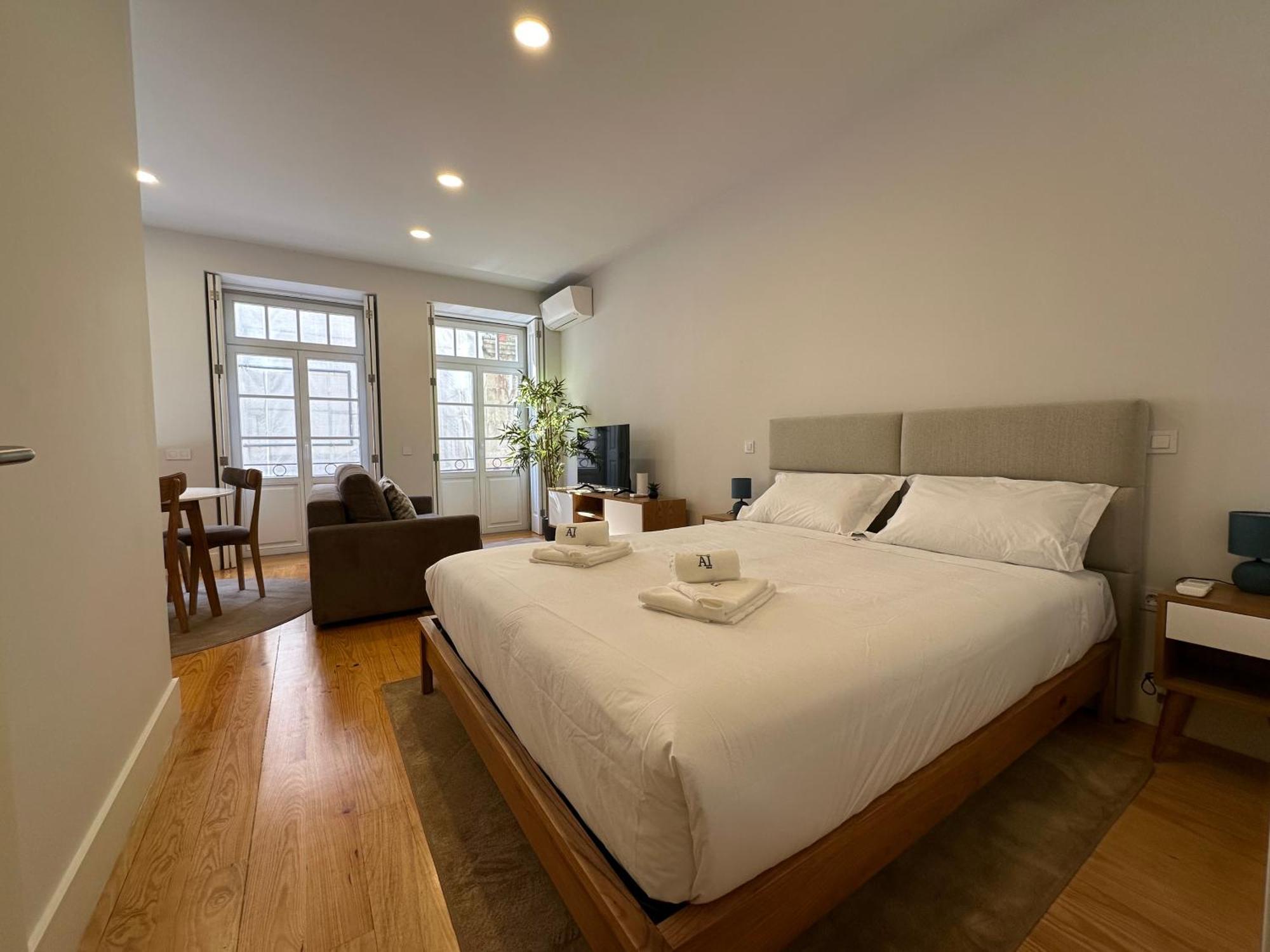 Sm Apartments Porto Bagian luar foto